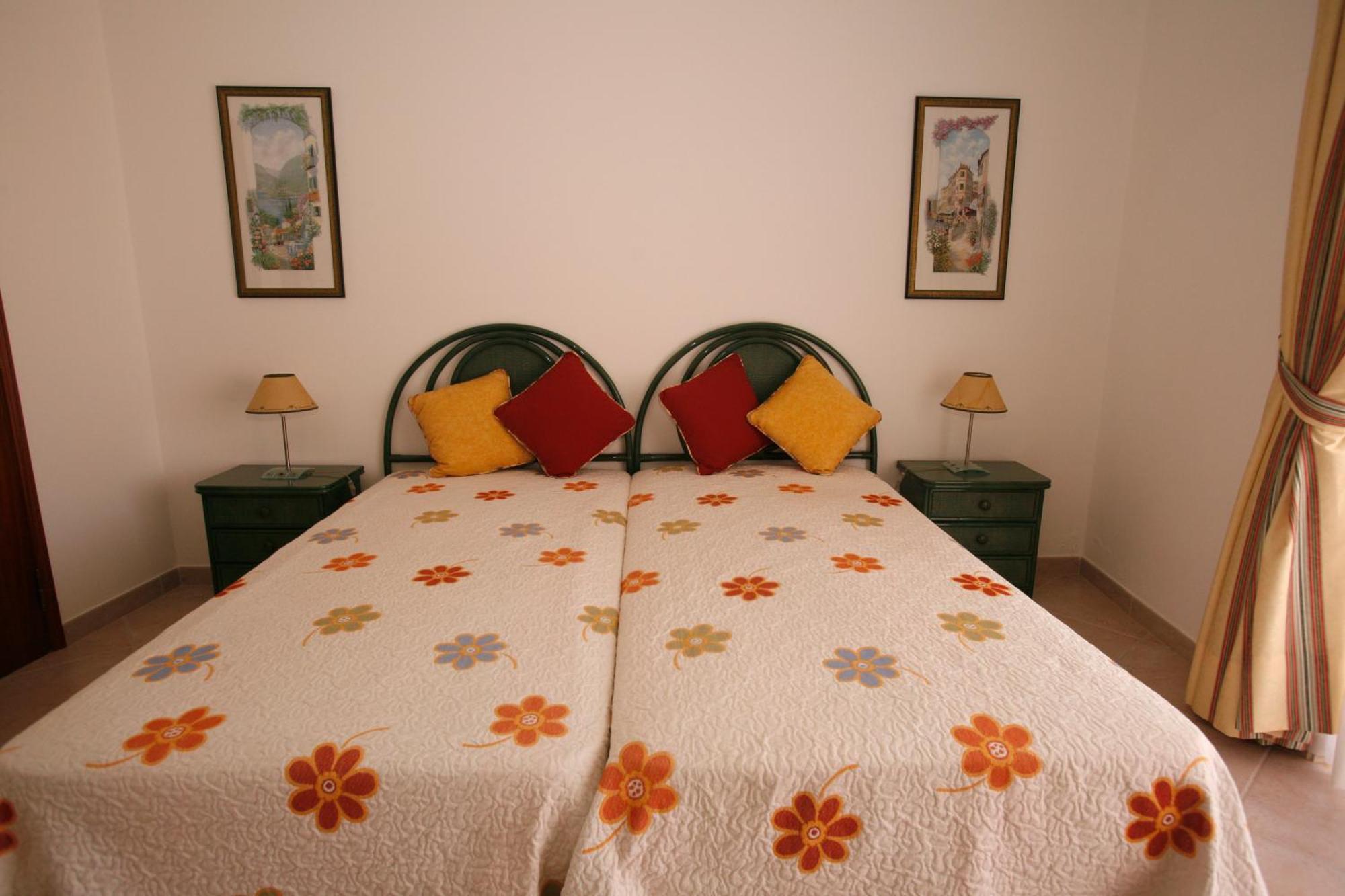 Apartamentos Coral Do Vau 포티마오 외부 사진