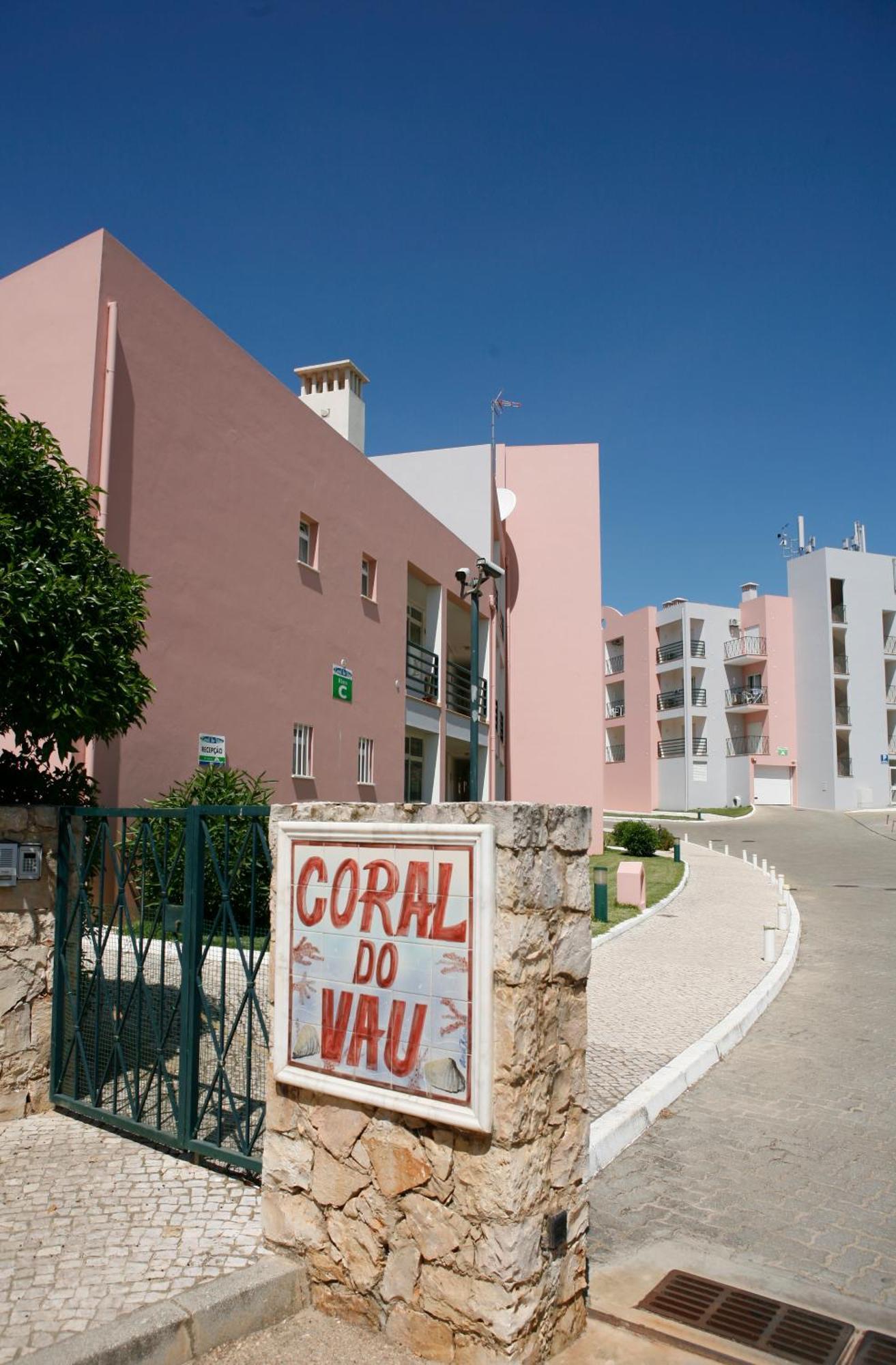 Apartamentos Coral Do Vau 포티마오 외부 사진